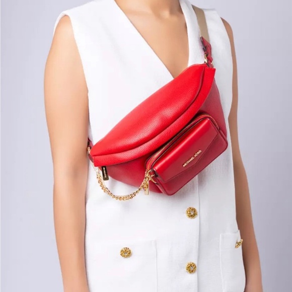 Michael Kors Maisie Leather 2-In-1 Large
Waistpack Fannypack Belt Bag Red NEW - Picture 4 of 4